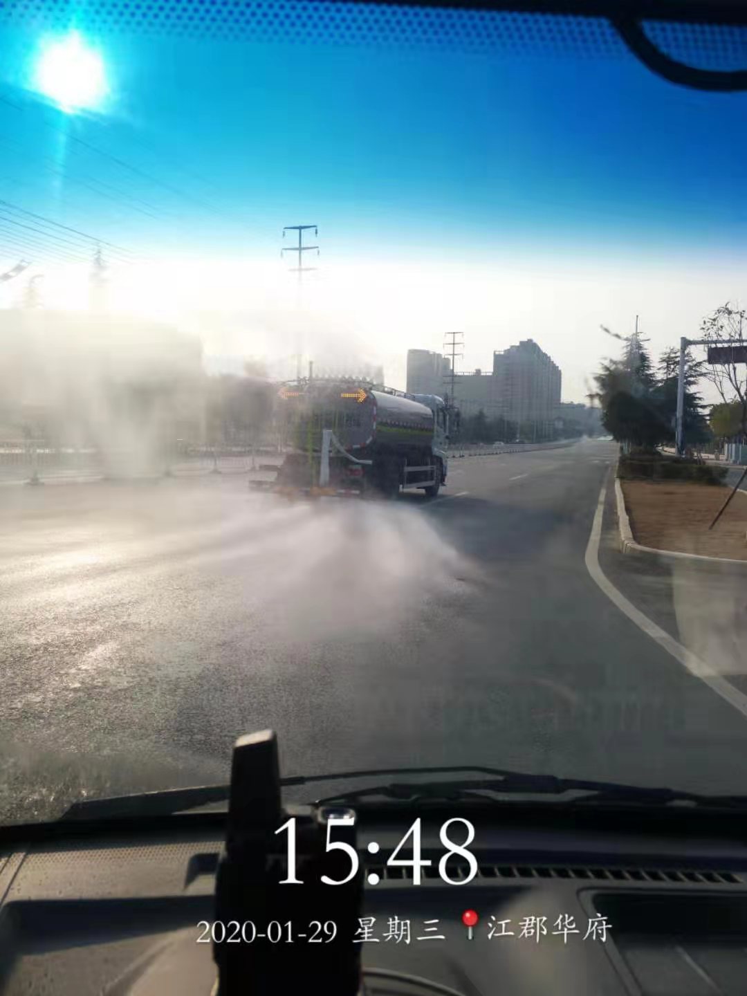 抗疫一线丨今年会环境15台清洁消毒车开始作业